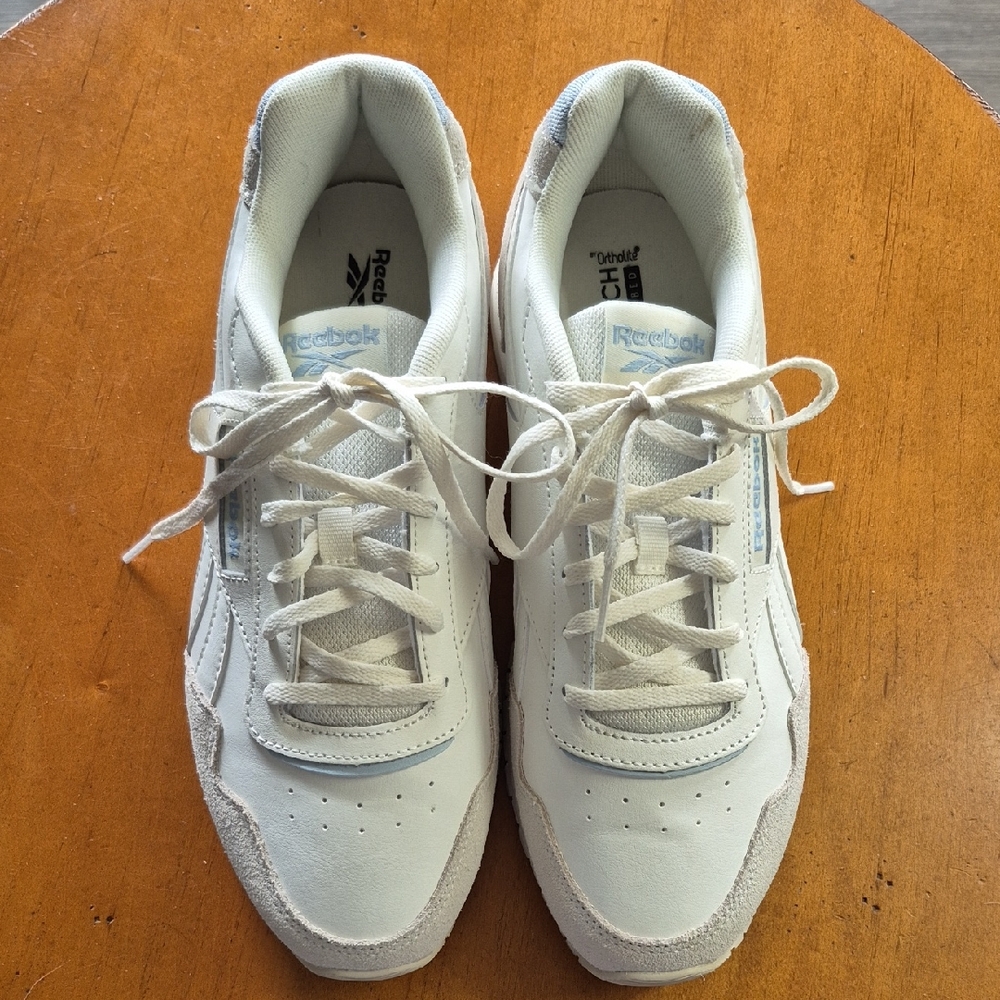 Reebok Classic White and Blue Sneakers. Sz 9